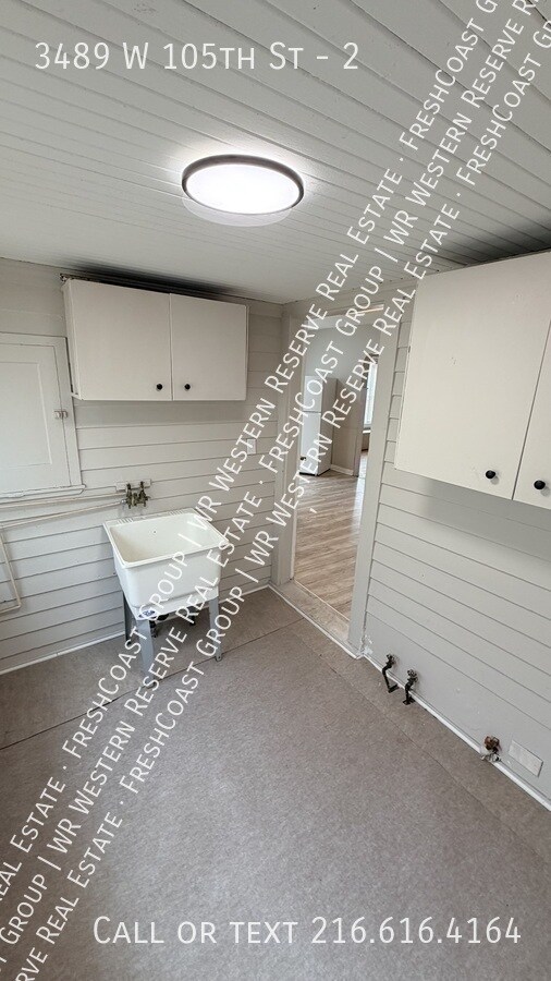 Building Photo - 3489 W 105th St