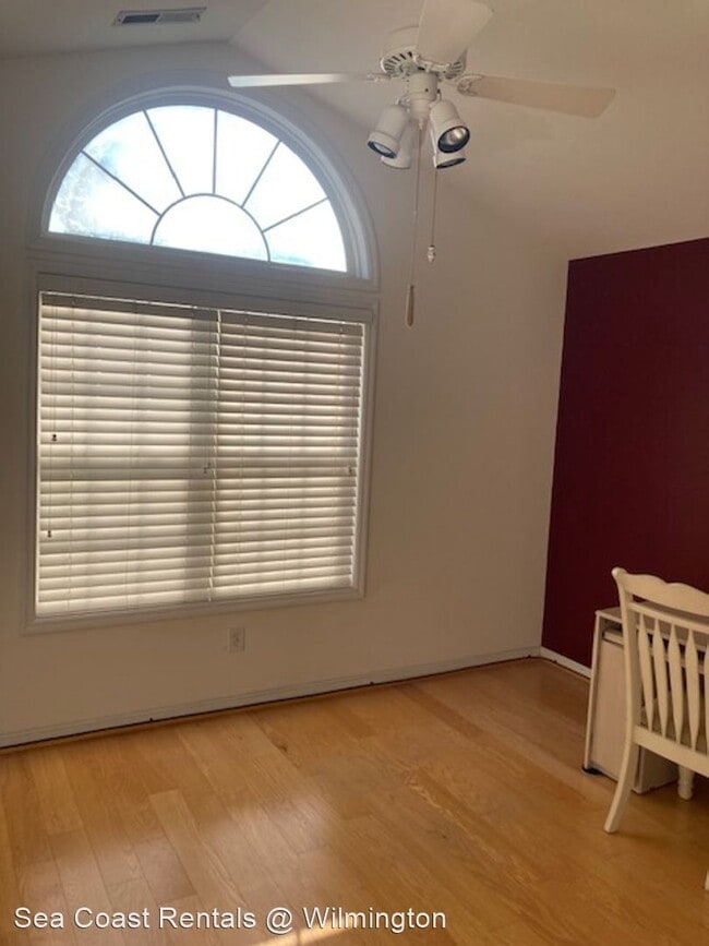 Building Photo - 3 br, 3 bath House - 5112 Long Pointe Road