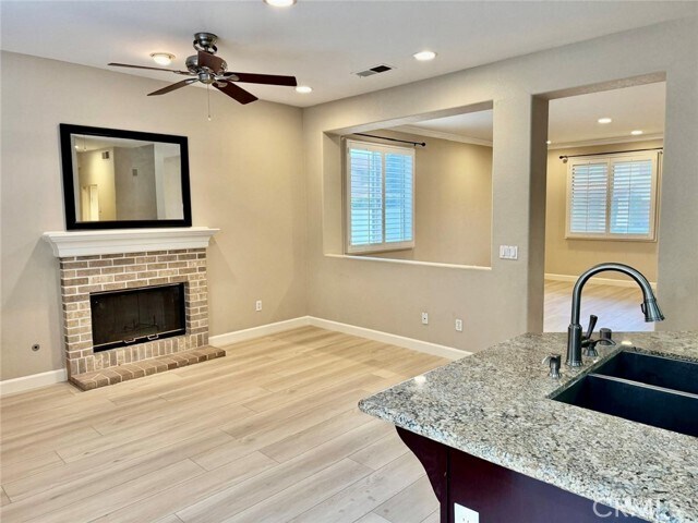 Building Photo - 28 Feldspar Way