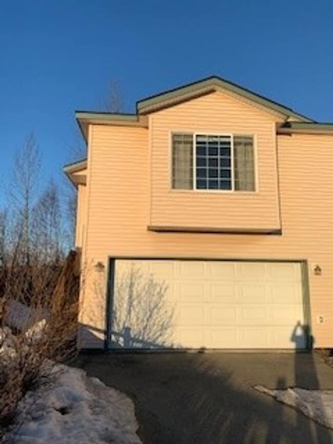 Building Photo - 2 Bedroom South Anchorage Condo!