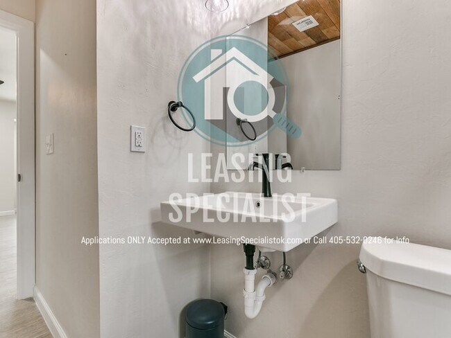 Building Photo - Norman 3 Bed 2 Bath New Custom Build Available for Immediate Move!!