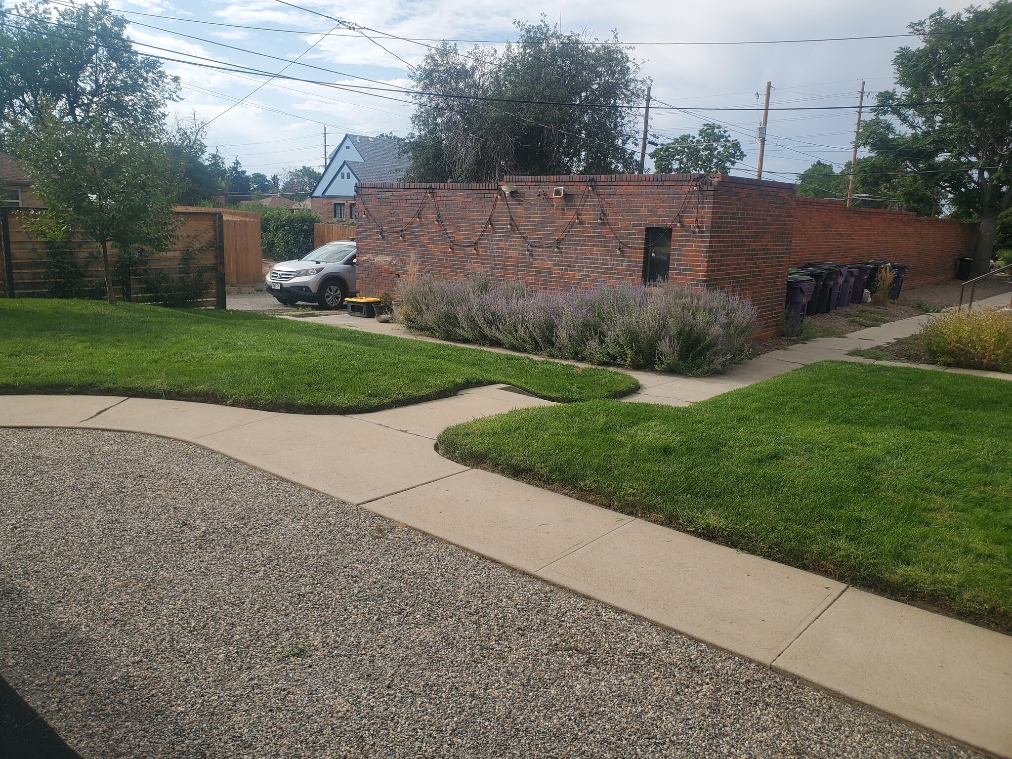 Garages - 3339 N Harrison St