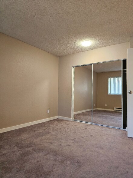 Building Photo - 3001 SW Avalon Way