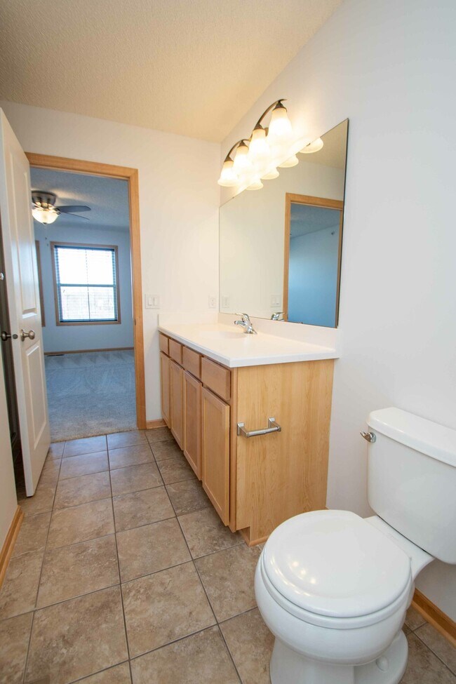 Building Photo - 4665 Victor Path