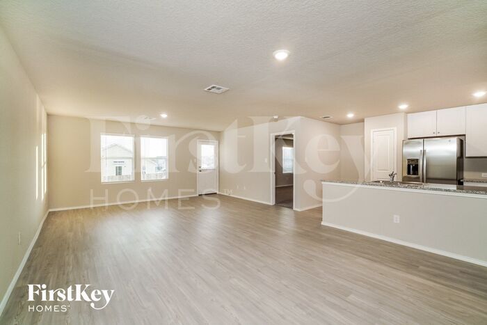 Building Photo - 5308 Fair Moon Dr