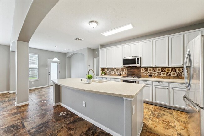 Building Photo - 3122 Schumann Oaks Dr