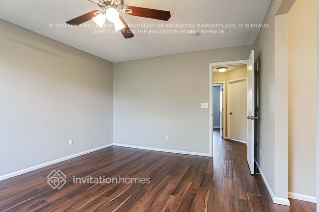 Building Photo - 11137 Glacier Park Cir E