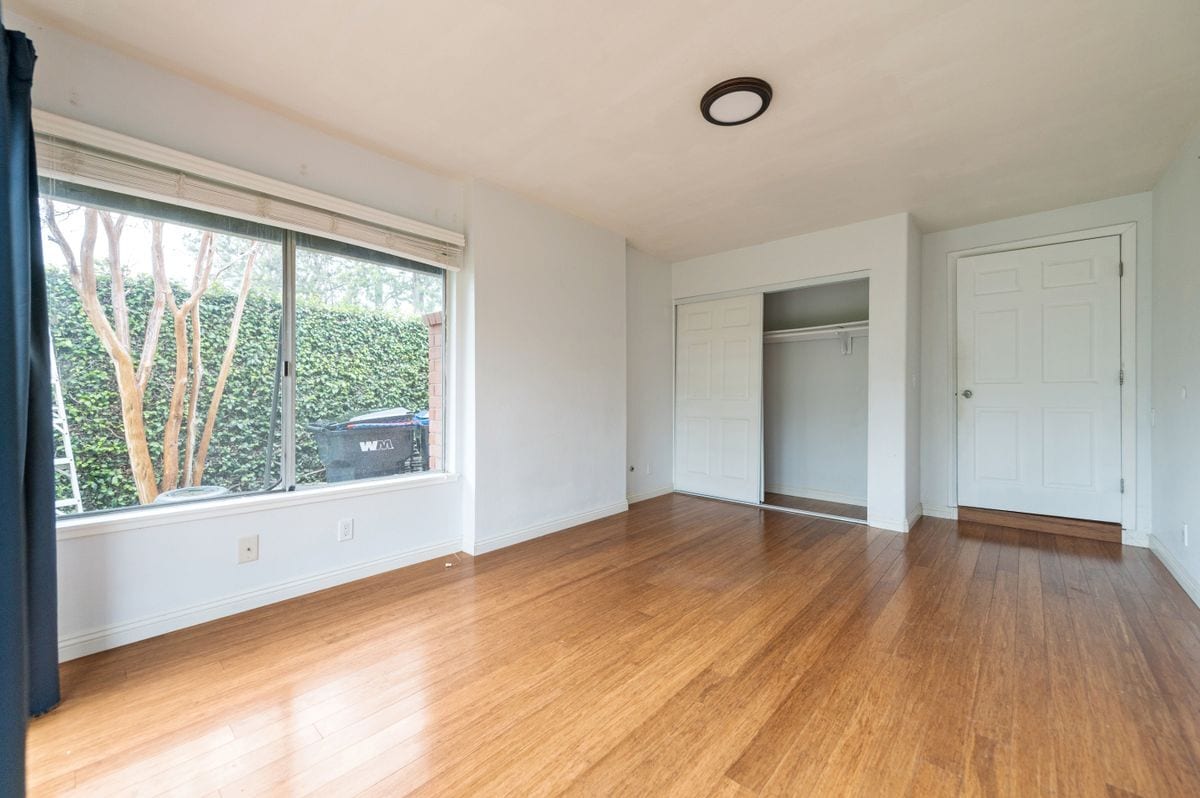 Building Photo - 3701 Provincetown