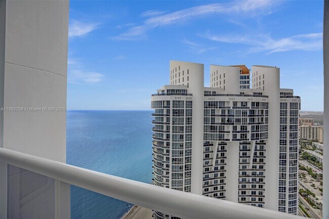 Building Photo - 18201 Collins Ave