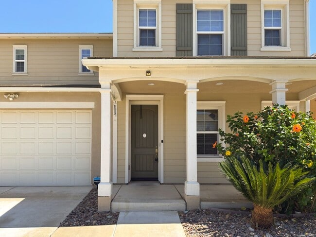 Building Photo - ~Temecula's Wolf Creek Community~ Beautifu...