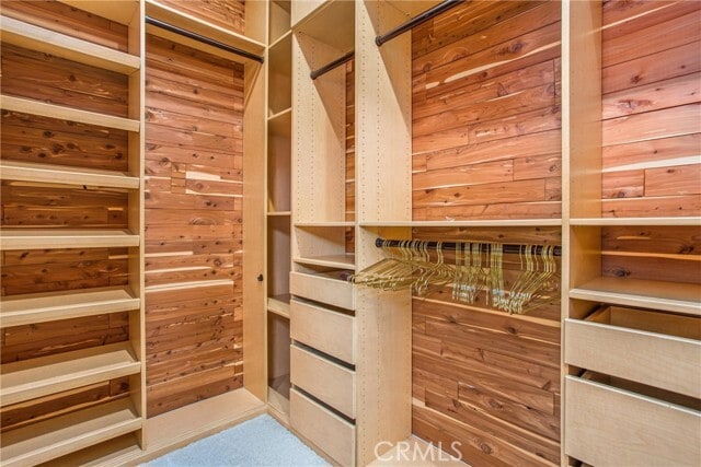 Building Photo - 2141 Birdie Dr
