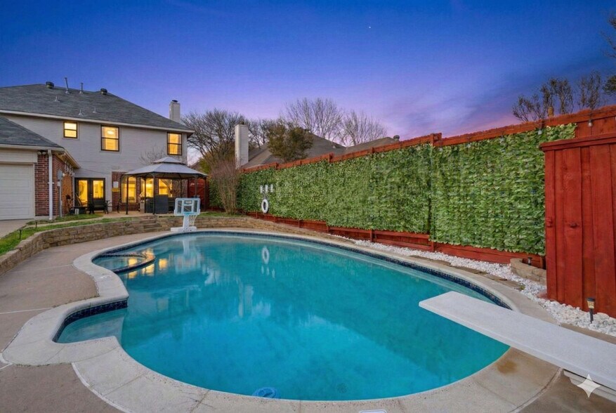 Building Photo - 3508 Misty Meadow Dr