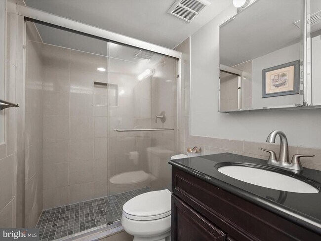 Building Photo - 7704 Zulima Ct