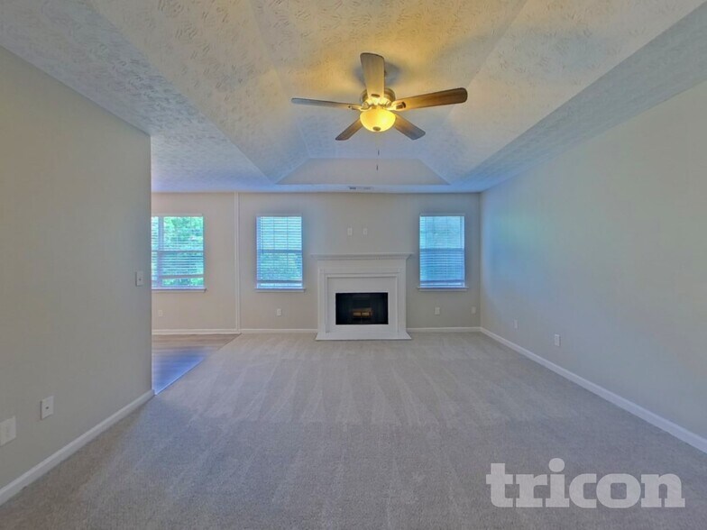 Building Photo - 45 Brighton Dr