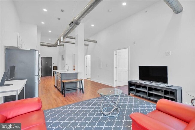 Building Photo - 1406-10 Fairmount Ave