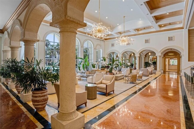 Building Photo - 725 Crandon Blvd