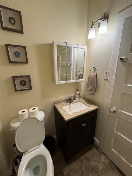 Building Photo - 196 Southmont Blvd