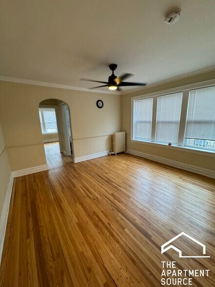 Building Photo - 2226 W Arthur Ave