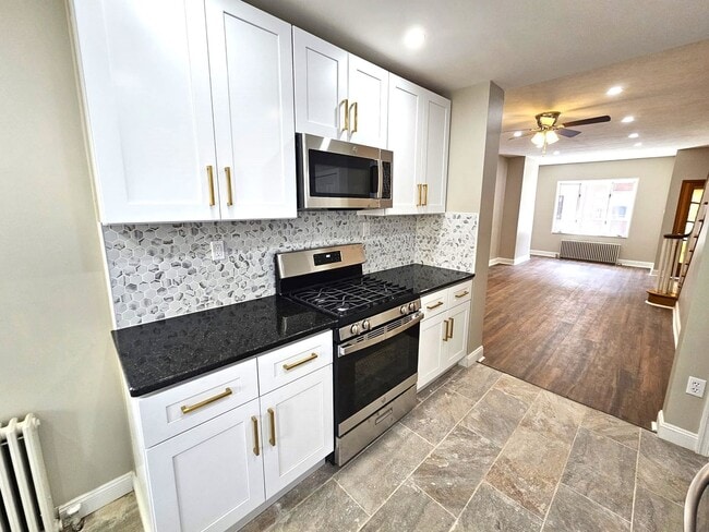 Building Photo - Fantastic Updated South Philadelphia Home ...