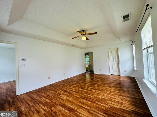 Building Photo - 1900 Rocksram Dr