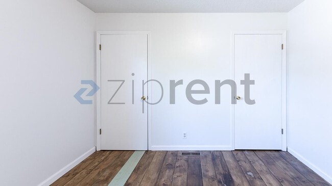 Building Photo - 626 Netherlands Dr