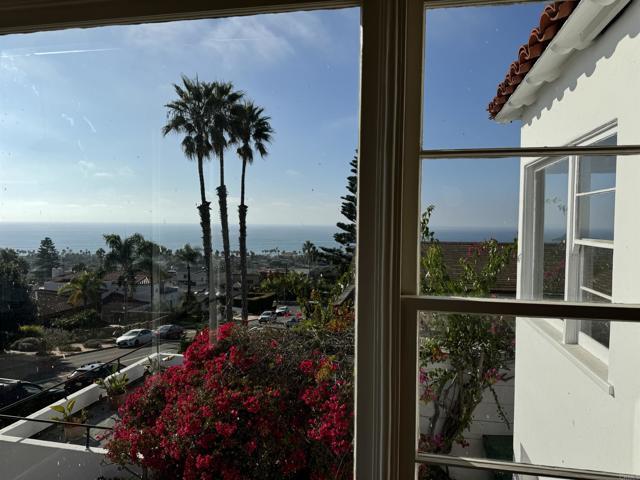 Building Photo - 4444 Orchard Ave