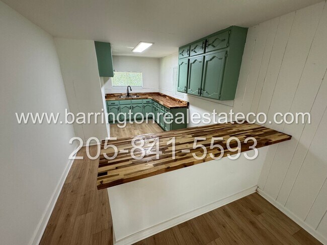 Building Photo - Bessemer