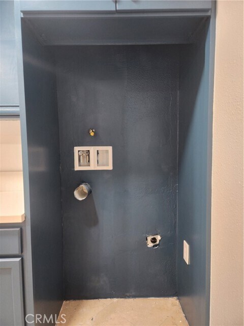 Building Photo - 13402 S Willowbrook Ave