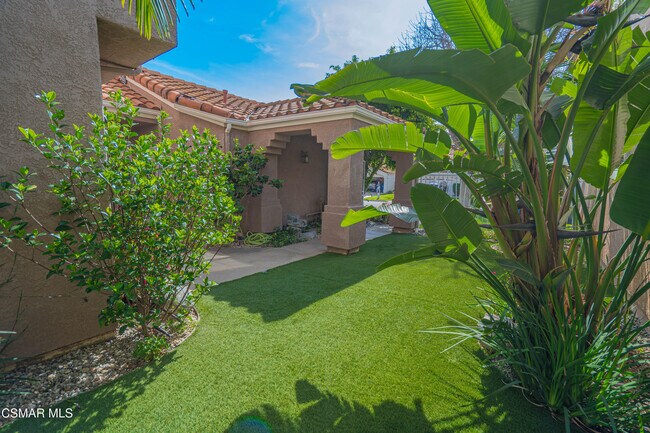 Building Photo - 605 Brademas Ct