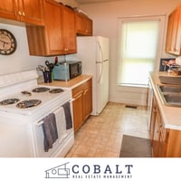 Building Photo - Prime Location 4 Bed Duplex