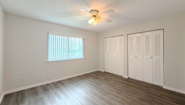 Building Photo - 12346 Fox Hound Ct