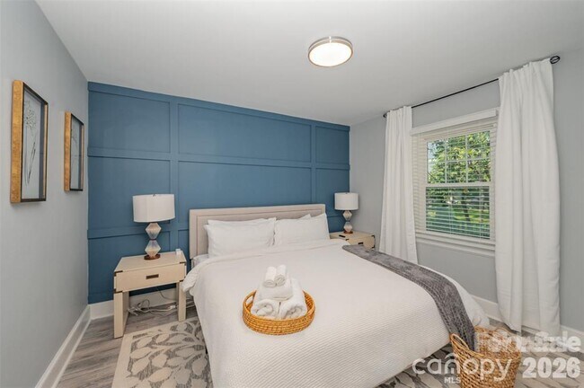 Building Photo - 203 State St