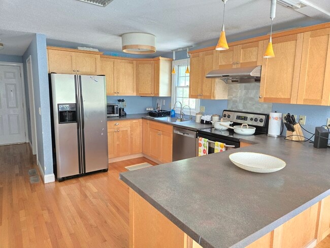 Building Photo - 56 Braley Jenkins Rd