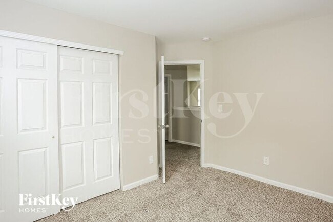 Building Photo - 6627 Ruth Ferrell Ct