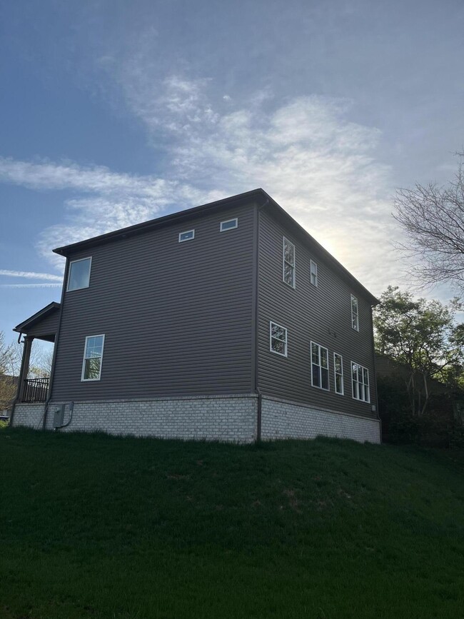 Building Photo - 4196 Weber Way