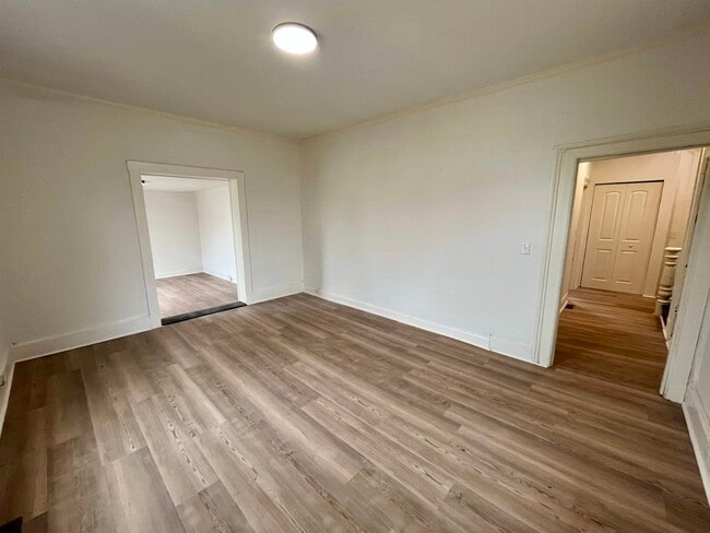 Building Photo - 500 Ridge St