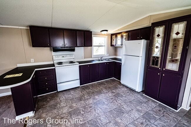 Building Photo - 3 br, 2 bath House - 12 Country Ln