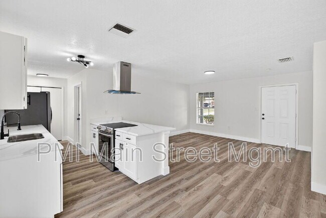 Building Photo - 1098 Leeway Ct