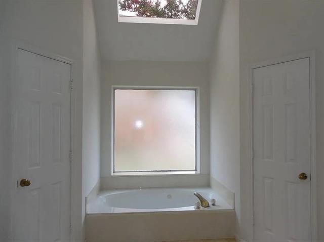 Building Photo - 3105 Wren Ln