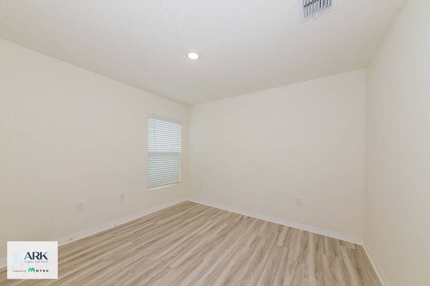 Building Photo - 2933 Great Abaco Way