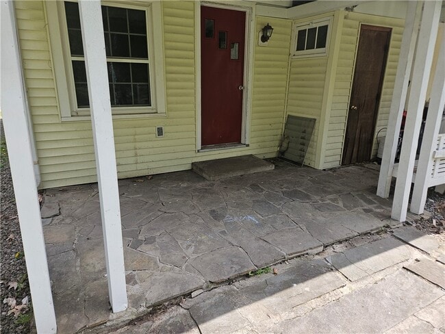 Building Photo - 234 B Allen St