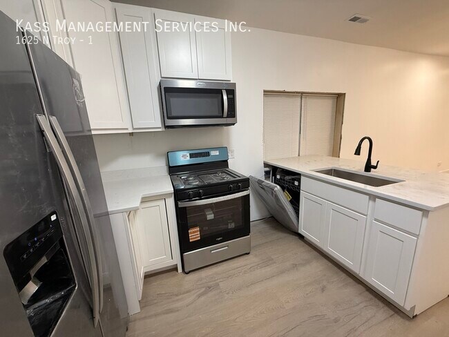 Building Photo - 1625 N Troy-1