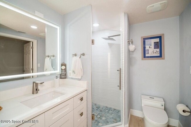 Building Photo - 806 Mystic Dr