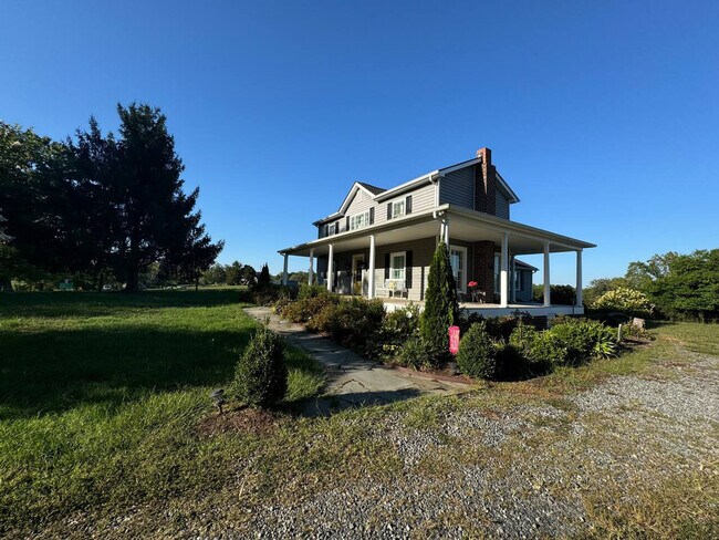 Building Photo - 16615 Spotswood Trail