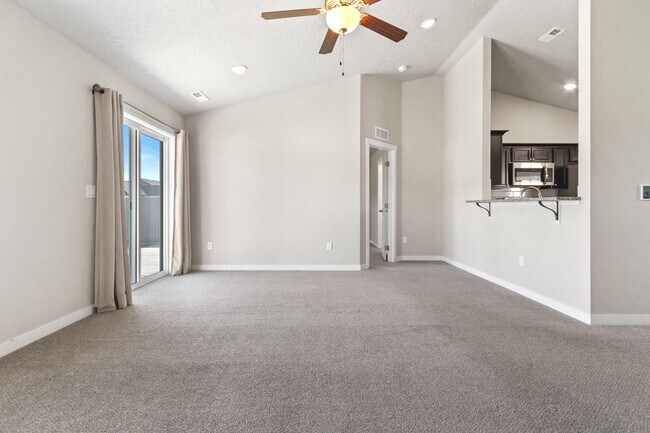 Building Photo - 12087 W Soapstone Dr