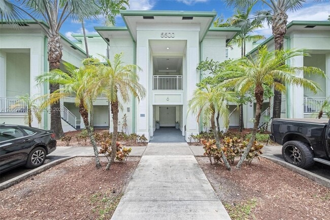 Building Photo - 5300 NW 87th Ave