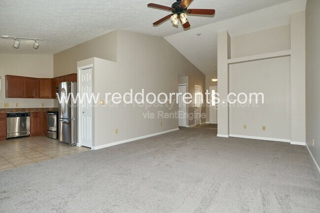 Building Photo - 1180 Dark Star Ct