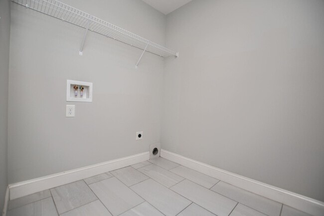 Building Photo - A Home To Grow In To