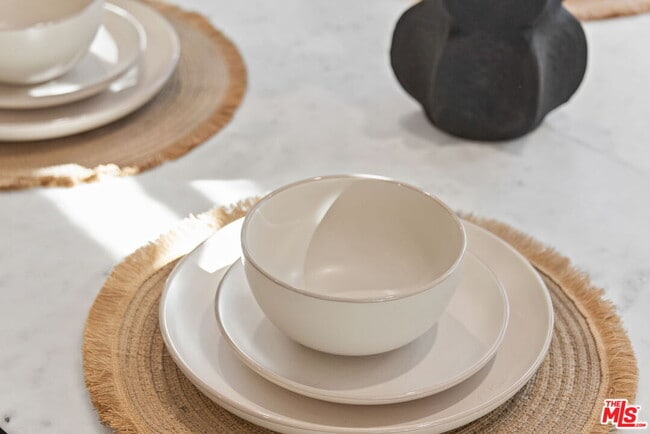 Building Photo - 1224 N Ogden Dr