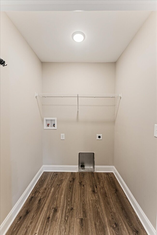 Building Photo - 420 Boulder Rdg Wy